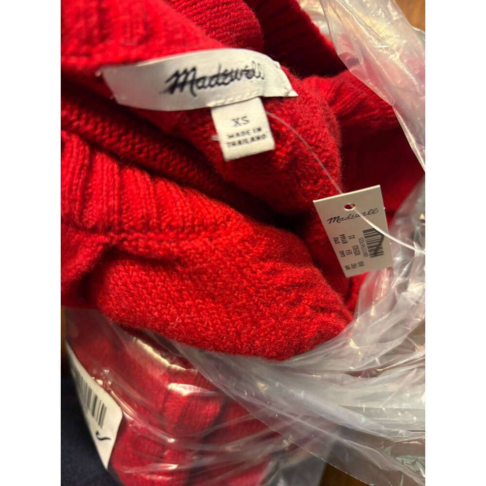 Madewell V-Neck Pullover Sweater Merino Wool XS Red NWT NY444 Cable Knit Prep - Picture 7 of 7